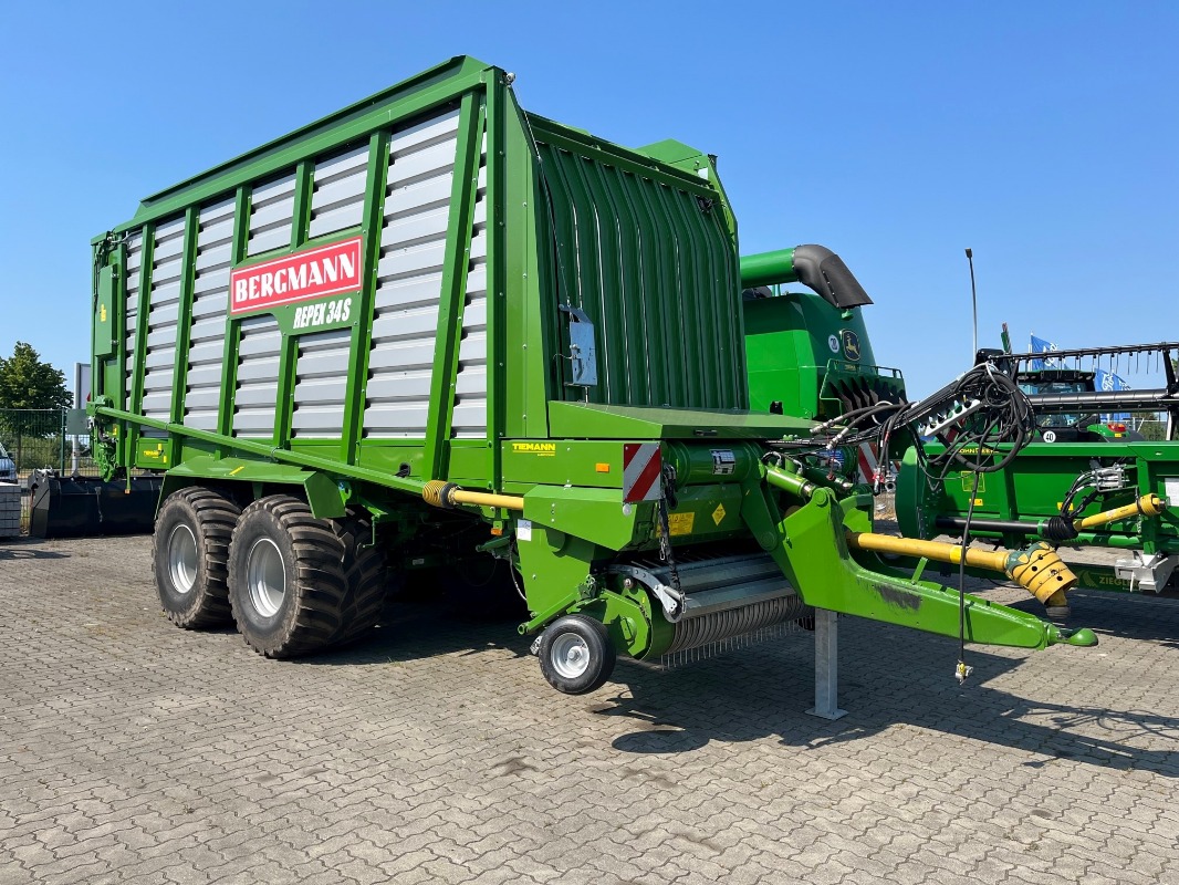 Bergmann REPEX 34 S **DEMOMASCHINE** - Ladewagen