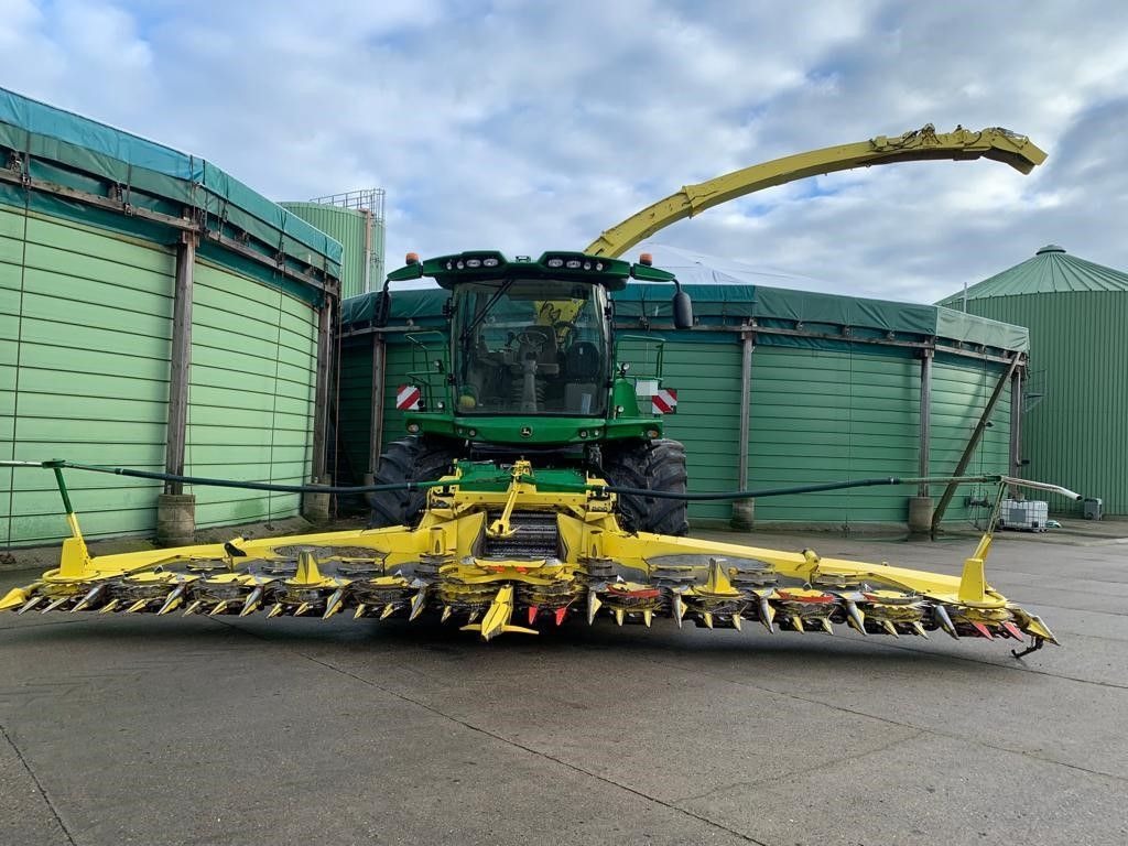 John Deere 8600 - Forage Harvester
