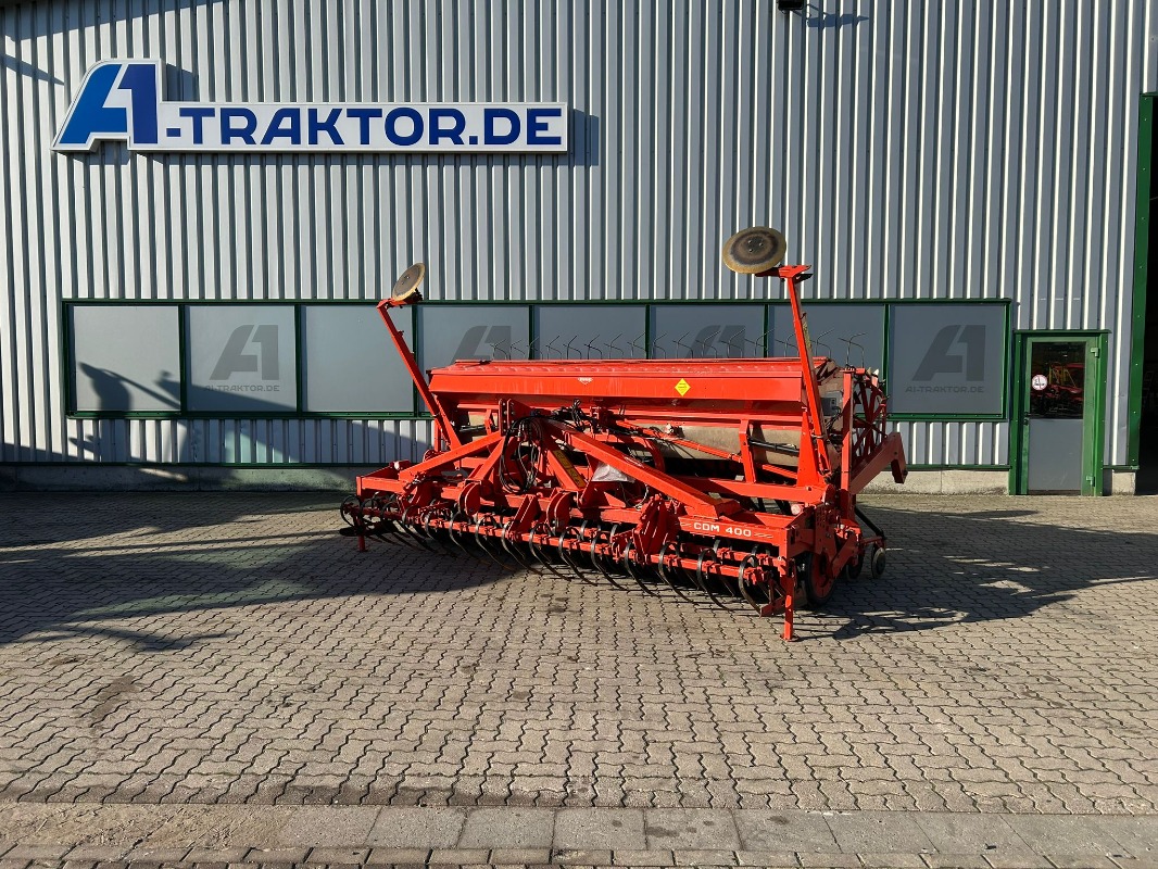 Kuhn Integra G II mit CDM 400 - Aussaattechnik - Drillmaschinenkombination