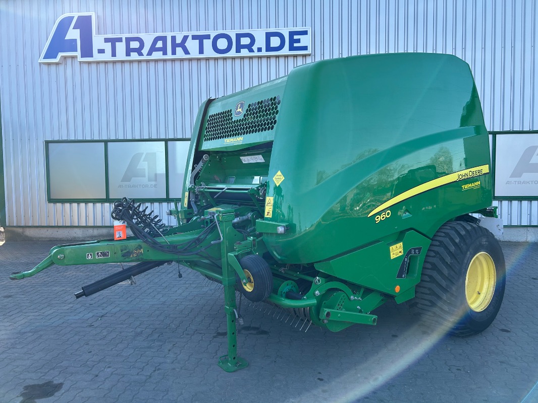 John Deere 960 Premium - Presse - Rundballenpresse