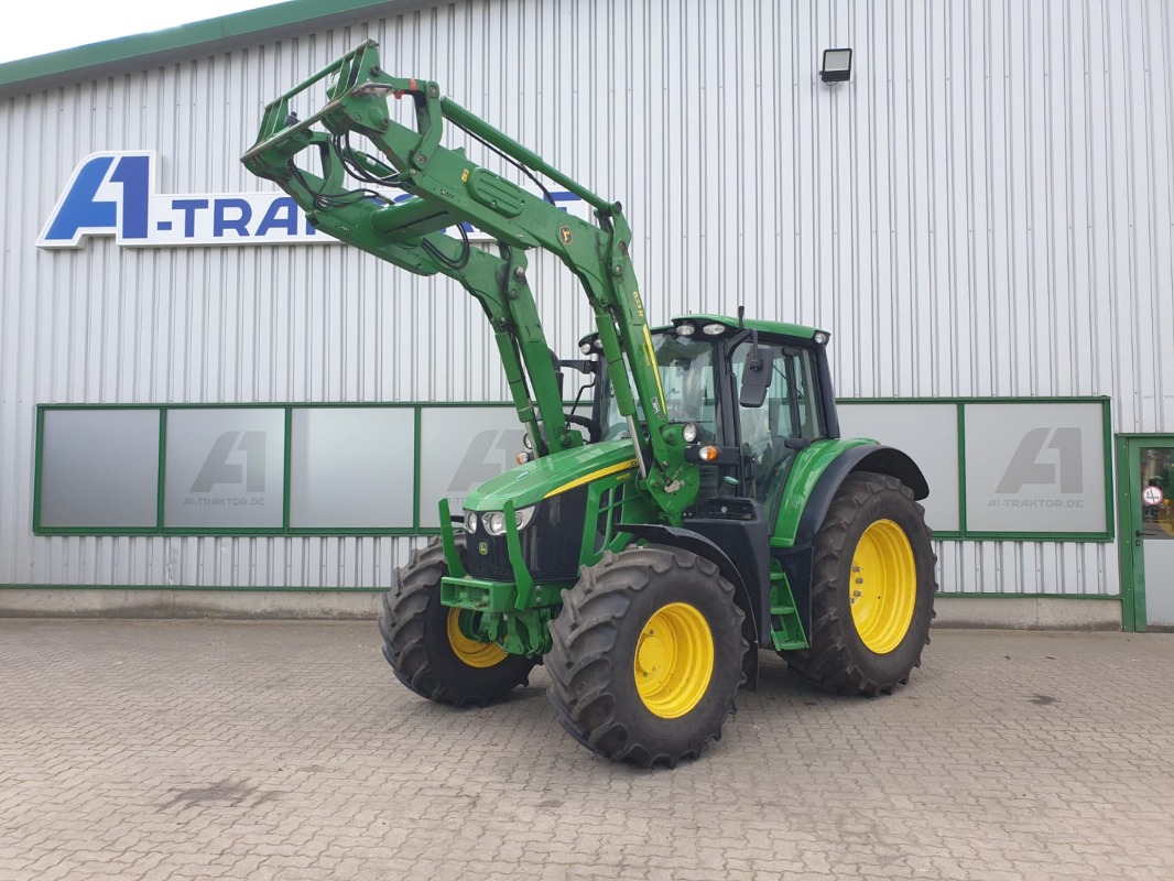John Deere 6090M - Traktor
