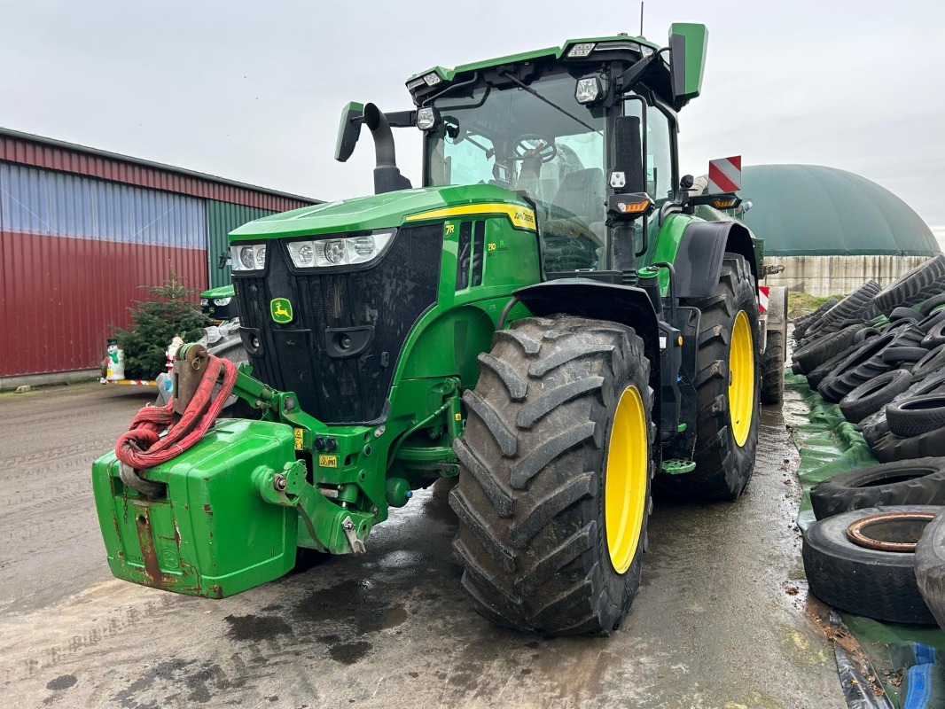 John Deere 7R 310 - Traktor