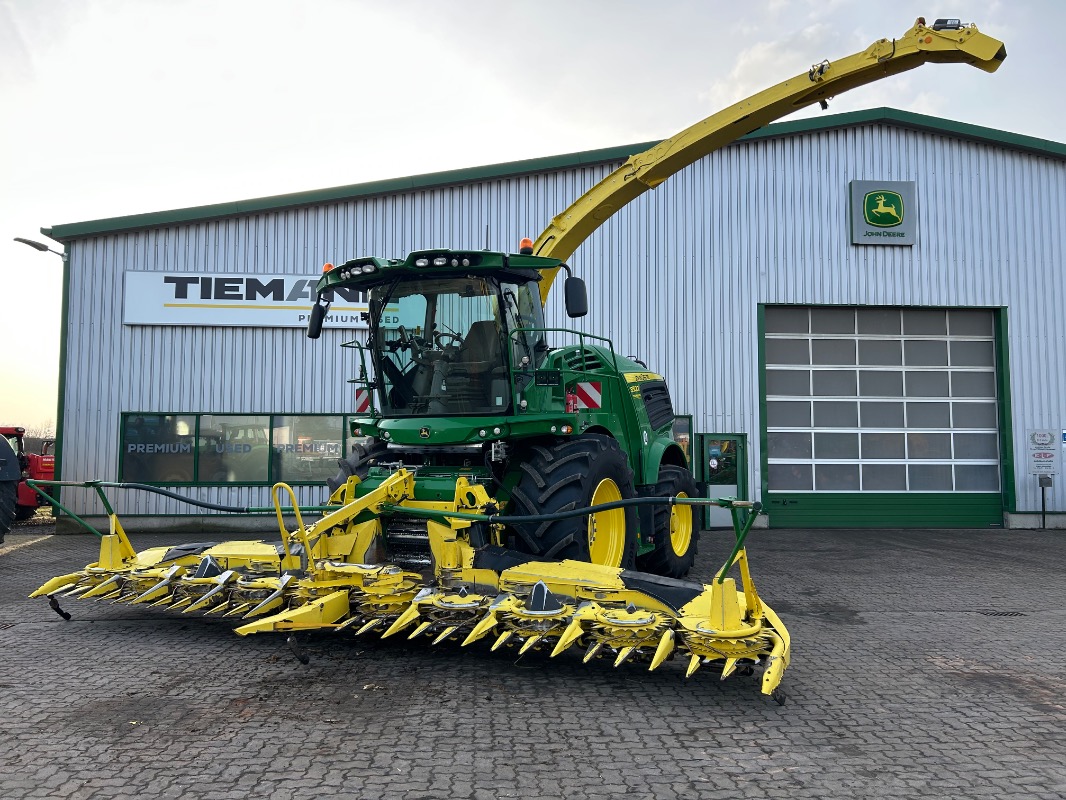 John Deere 8500 mit Kemper 375 Plus - Feldhäcksler