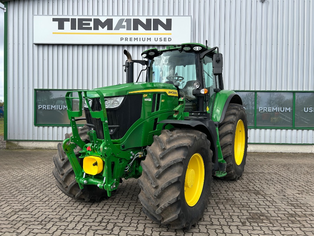 John Deere 6M 180 - Traktor