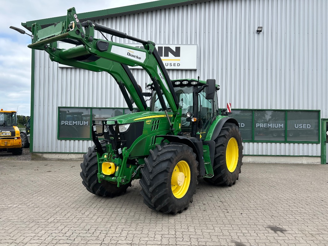 John Deere 6155R - Traktor