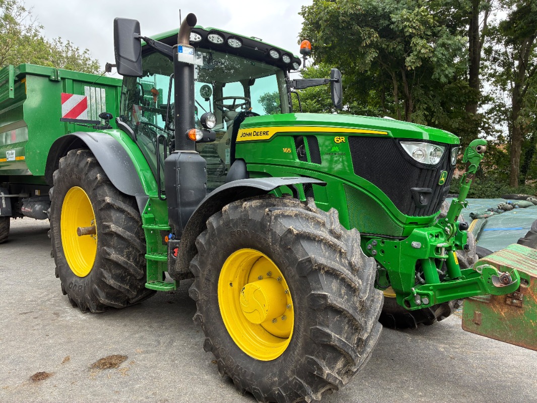 John Deere 6R 165 - Tractor