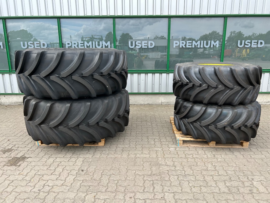 Vredestein 710/70R38 + 600/65R28 - Räder + Reifen + Felgen - Komplettradsatz