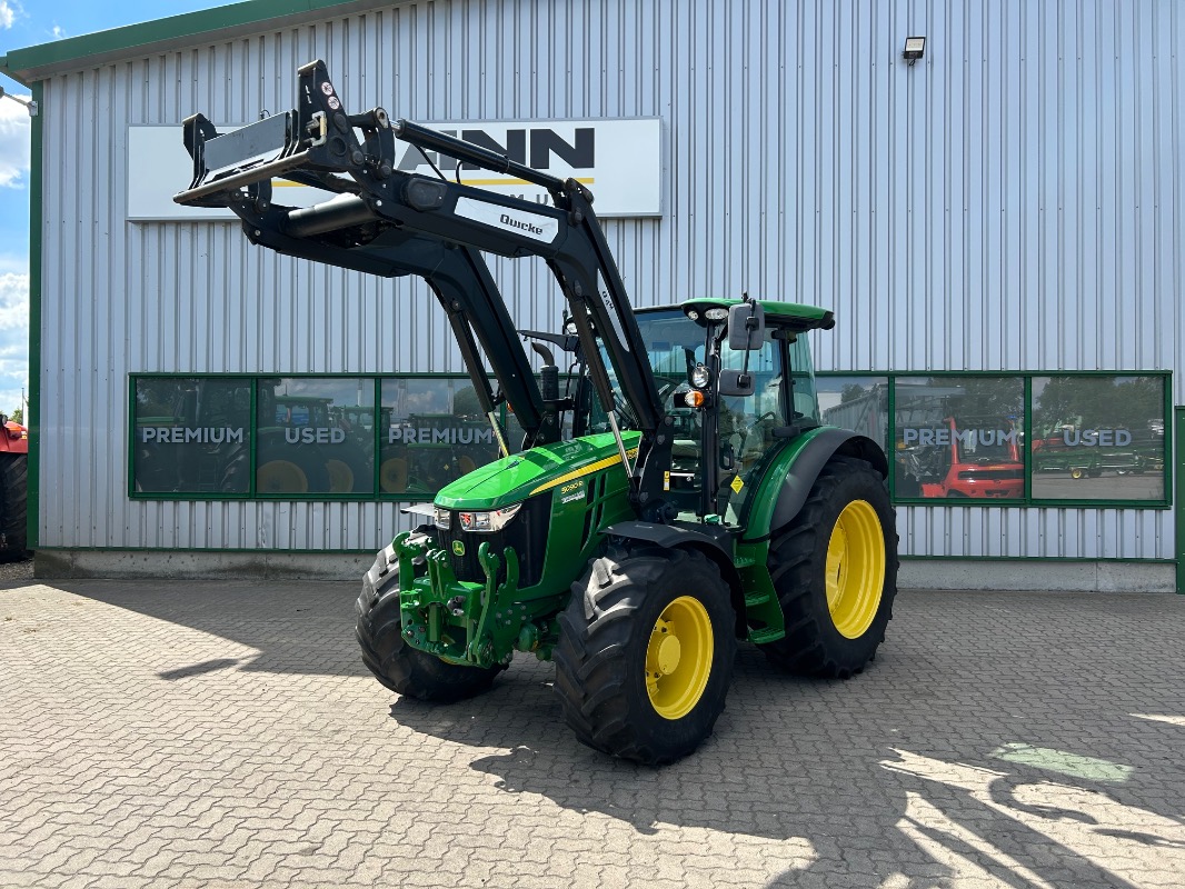 John Deere 5090R - Traktor