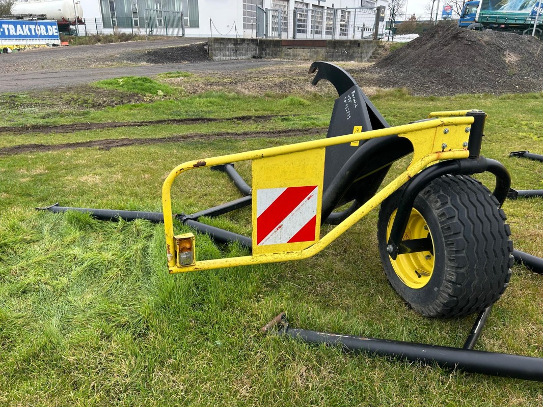Kemper 400F Zusatzfahrwerk - Feldhäckslerzubehör - Maisgebiß